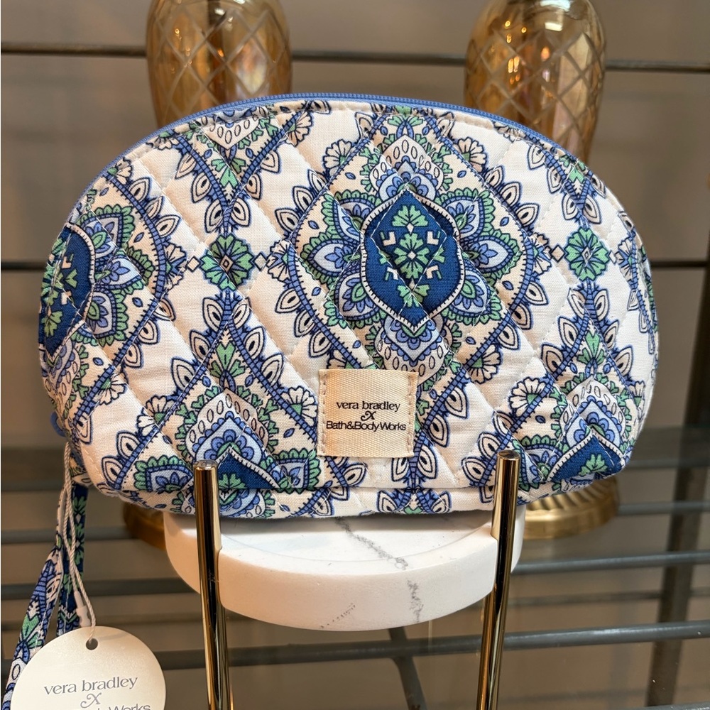 Bath & Body Works Vera Bradley Collab. Quilted Makeup Bag & Items as shown NWT